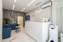 Стоматология Денталайт, с рейтингом 4.9 - находится по адресу Москва, улица Барышиха, 22к1 