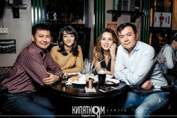 Harat`s Irish Pub