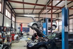 Автотехцентр Toyota Минутка, с рейтингом 4.9 - находится по адресу Москва, Пятницкое шоссе, 29, корп. 5 