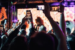 Бар Руки ВВерх! Бар, с рейтингом 4.3 - находится по адресу Москва, Тверская улица, 22 