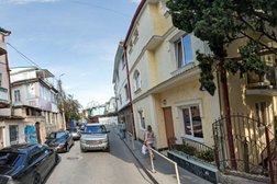 Гостиница Yalta Voyage, с рейтингом 3 - находится по адресу Республика Крым, Ялта, улица Дражинского, 23А 