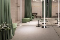 Интернет-бутик VIPAVENUE, с рейтингом 4.9 - находится по адресу Москва, Пречистенская набережная, 17 