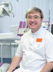 Стоматолог, имплантолог Юлай Рашитович Шайдуллин