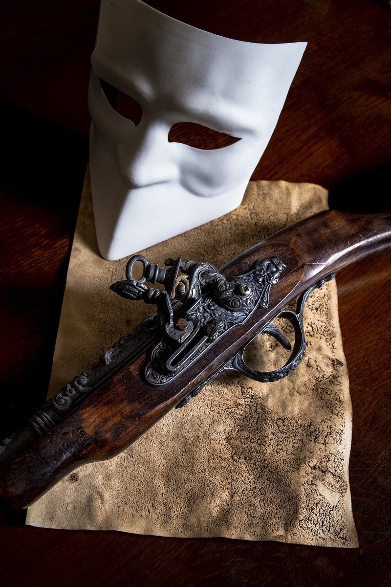 Белая маска и мушкет