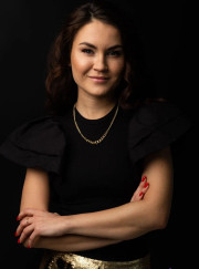 Директор, перманентный макияж Мария Бешляга