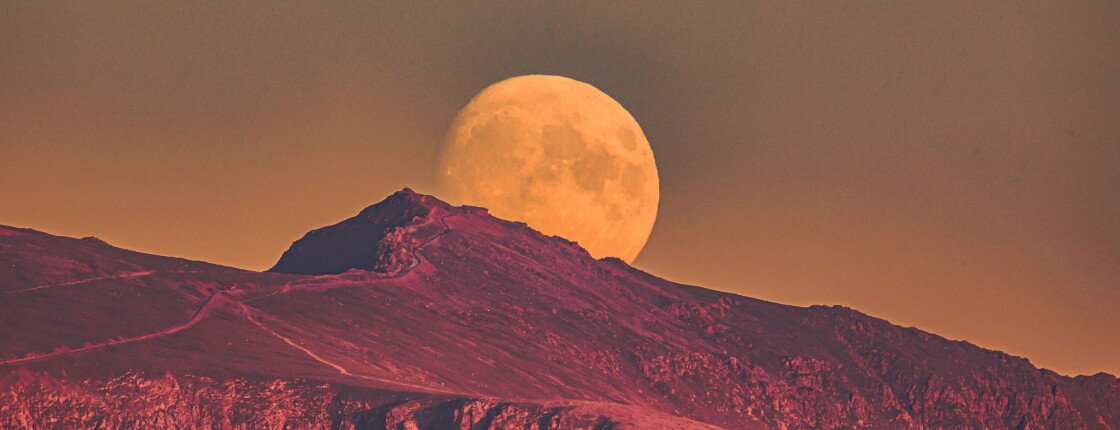 Лунный календарь на июнь 2026: фазы луны, благоприятные дни для стрижки, финансов и личной жизни