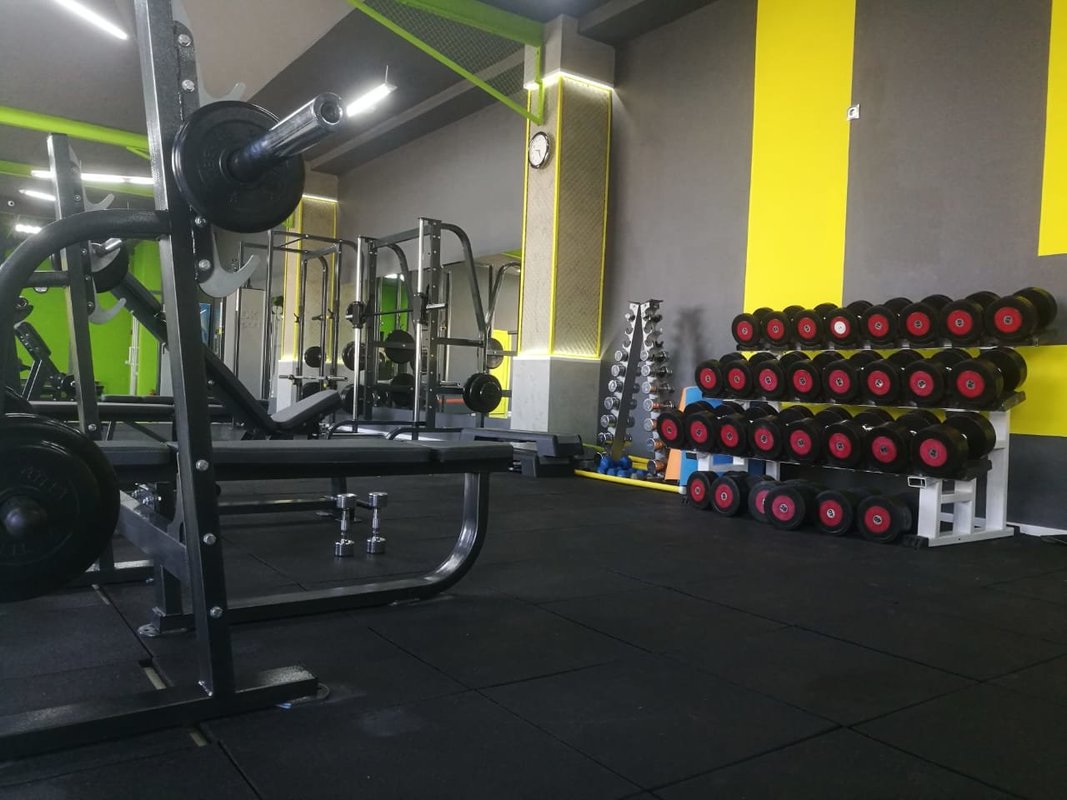 Jet gym. Jet Gym, Ростов-на-Дону. Тренажерный зал Ростов на Дону. Тренажерный зал реформа. Фитнес центр реформа