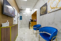 Стоматология Dr. Igonin Clinic, с рейтингом 3.8 - находится по адресу Москва, Трёхпрудный переулок, 11/13с2 