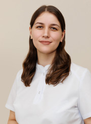 Медицинская сестра Алина Васильевна Сергеева