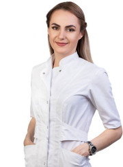 Имплантолог, стоматолог-хирург Екатерина Юрьевна Михайлова