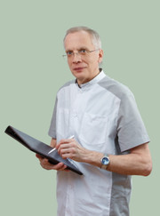 Ортопед, травматолог Борис Викторович Ваганов