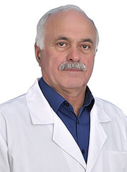 Абдоминальный хирург, хирург Хамзат Умарович Исаев