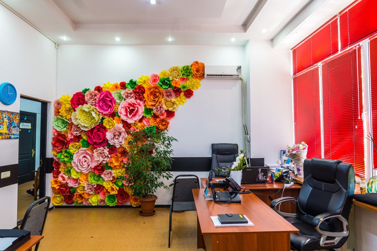 фотография Центра по изучению английского языка ELC Almaty на улице Желтоксан