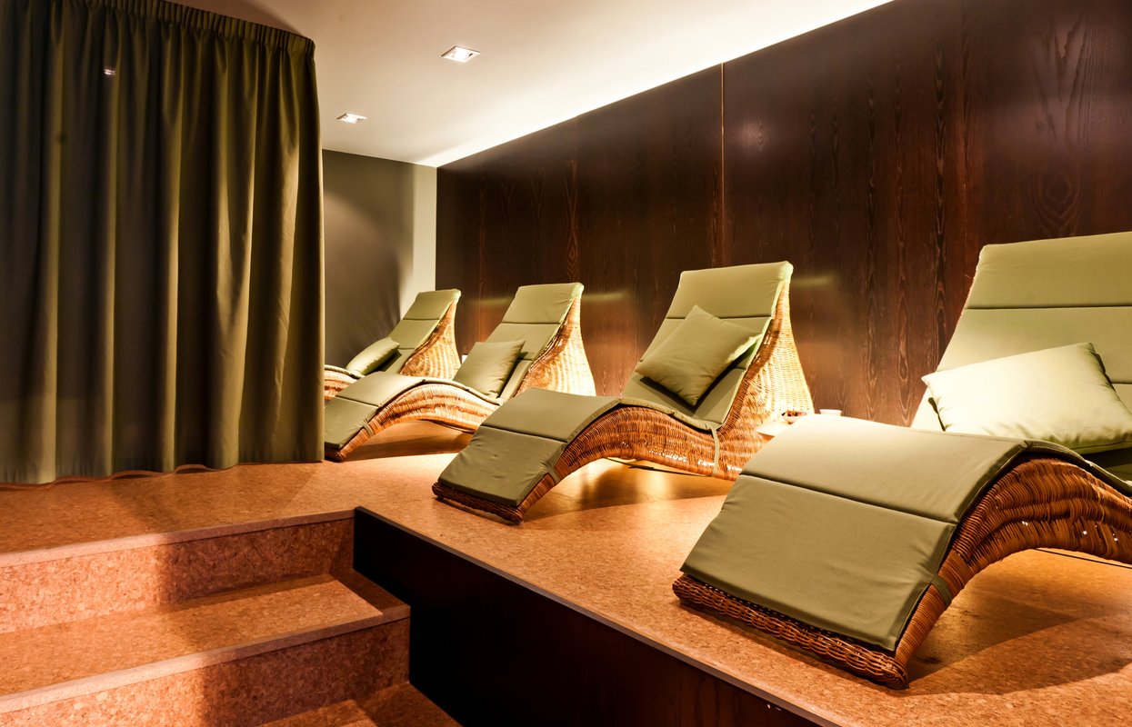 Relaxation area. Mahash Spa INTERCONTINENTAL Moscow. Spa-салон Mahash. Зона релаксации в спа. Кресла для кабинета ароматерапии.