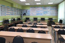 Автошкола Сыктывкарский государственный университет им. Питирима Сорокина, с рейтингом 5 - находится по адресу Республика Коми, Сыктывкар, Коммунистическая улица, 25 