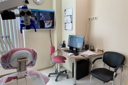 Стоматологическая клиника Миллион яблок, с рейтингом 3.5 - находится по адресу Санкт-Петербург, Лыжный переулок, 3 