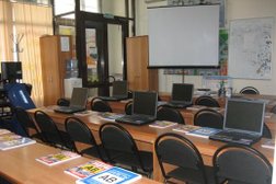 Автошкола Нур-Драйв, с рейтингом 3.4 - находится по адресу Республика Татарстан, Казань, улица Ташаяк, 2а 