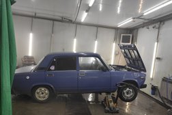 Автомойка Авто Авеню, с рейтингом 3.6 - находится по адресу Екатеринбург, улица Николая Никонова, 21 