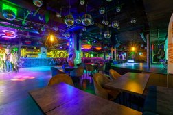 Ночной клуб Давай лама, с рейтингом 4.8 - находится по адресу Москва, Страстной бульвар, 8А 