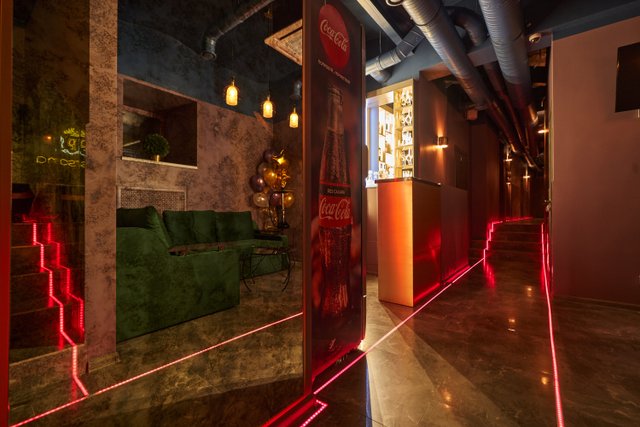 Porno qiz barmoq uning mushuk video