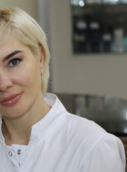 Дерматовенеролог, косметолог Юлия Алексеевна Бочкарева