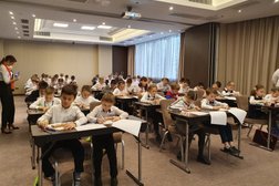 Детский центр Пифагорка, с рейтингом 4.8 - находится по адресу Волгоград, бульвар 30-летия Победы, 19 