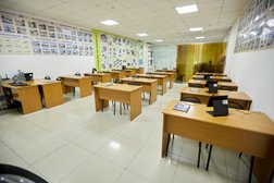 Автошкола Сибирь, с рейтингом 4.7 - находится по адресу Республика Бурятия, Улан-Удэ, улица Балтахинова, 15 