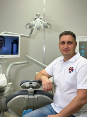 Имплантолог, стоматолог Владимир Николаевич Проценко