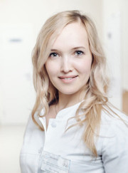 Главный врач, венеролог Олеся Аданисовна Султанова