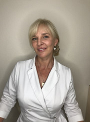 Косметолог, пластический хирург Елена Николаевна Кувшинова