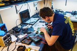 Сервисный центр Ленремонт, с рейтингом 4.6 - находится по адресу Санкт-Петербург, проспект Науки, 8к1 