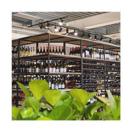 vinnaya kuhnya friendly wines na ulice