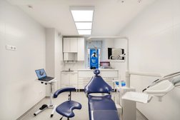 Стоматологическая клиника Impladent, с рейтингом 5 - находится по адресу Санкт-Петербург, Ропшинская улица, 19 