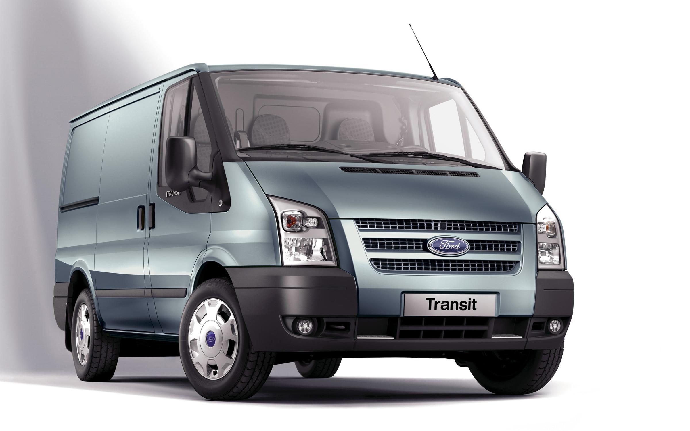 Минус форд транзит. Форд транзит 8 поколения. Ford transit 2015. Форд транзит комби 2006. Форд транзит 2008 2.