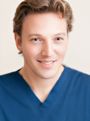 Ортодонт, стоматолог Игорь Сергеевич Дмитриев