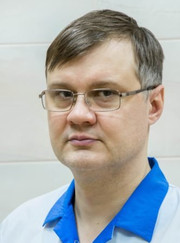 Стоматолог, главный врач Альберт Шамильевич Муратов