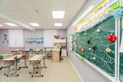 Английская начальная школа Nadin school, с рейтингом 4.8 - находится по адресу Московская область, Видное, улица Гаевского, 5 