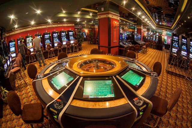 Клуб игровых автоматов в минске адмирал казино онлайн играть на деньги