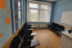 Языковая школа Oк.Сленг, с рейтингом 4.9 - находится по адресу Московская область, Балашиха, Саввинская улица, 1а 