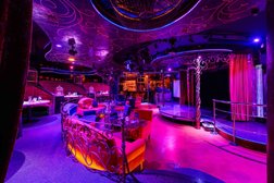 Ночной стриптиз-клуб Royal Kings, с рейтингом 4.9 - находится по адресу Москва, Зубовский бульвар, 25 