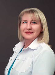 Главный врач, имплантолог Елена Владимировна Илова