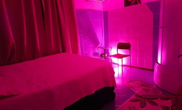 Tezlashtirilgan porno dunyosi Luna Lovegudning porno suratlari