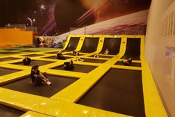 Батутный центр Невесомость, с рейтингом 3.4 - находится по адресу Республика Карелия, Петрозаводск, набережная Варкауса, 12 