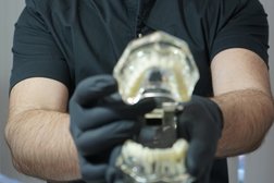 Центр имплантации и стоматологии Брайт Смайл, с рейтингом 4.9 - находится по адресу Санкт-Петербург, Ленинский проспект, 125 