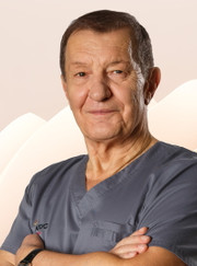 Колопроктолог, лазерный хирург Лев Карапетович Багдасарян