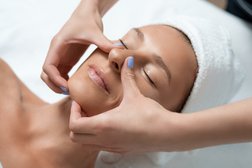 Студия Бьюти Аура, с рейтингом 4.9 - находится по адресу Москва, 1-й Кожевнический переулок, 8 