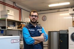 Сервисный центр Ремонтыч, с рейтингом 2 - находится по адресу Сочи, Невская улица, 18 