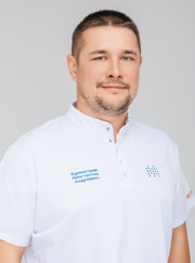 Имплантолог Константин Андреевич Бурмистров