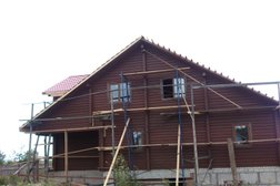 Русская деревня, с рейтингом 3.8 - находится по адресу Новгородская область, д. Лешино, Панковская улица, 15 