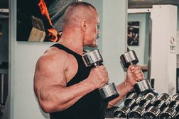 Фитнес-клуб Сильная Арена, с рейтингом 2.7 - находится по адресу Республика Татарстан, Набережные Челны, 3-й комплекс, 1 